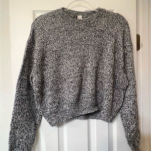 Grey/black h&m sweater